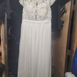 Wedding Dress White I Have Plus Sizes This One Like Size 18