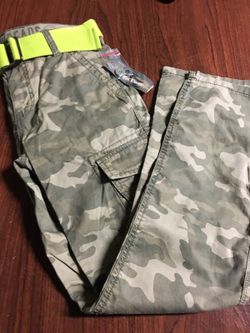 NWT boys size 10 camo cargo pants