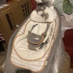 Baby Rocking Floor Seat