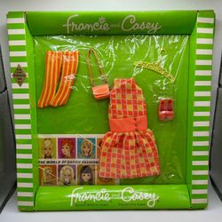 Vintage Barbie - Francie & Casey #1209 MINI CHEX - CIB * MOD  *EARLIER BOX* HTF
