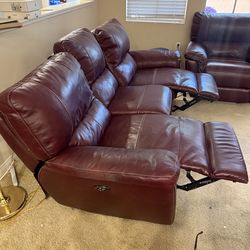 Recliner couch and chair set