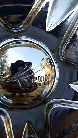 22" tyfun wheels fit s10