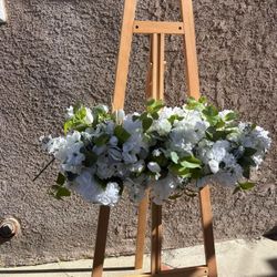 Wedding Photo display easle with removable flowers