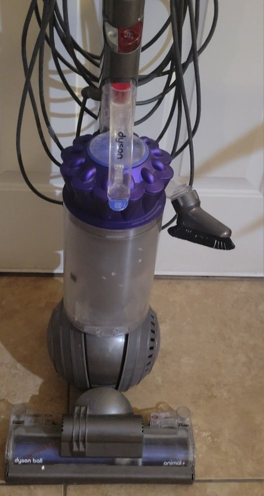 DYSON Animal Ball Vacuum Full Size