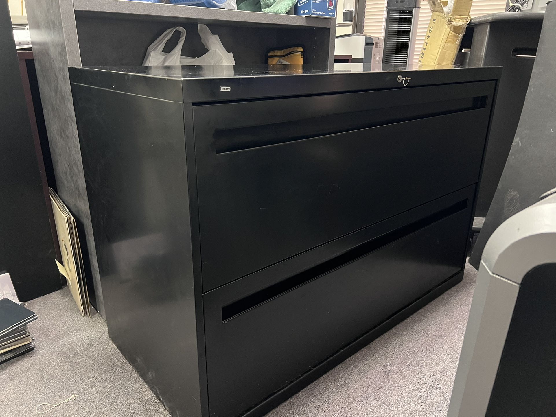 2 Drawer Hon Lateral File, Filing Cabinet. Locking W Key