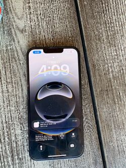 iPhone 16e unlocked