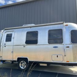 2018 Airstream Bambi Excellent Condition 