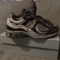 New Balance Sneakers