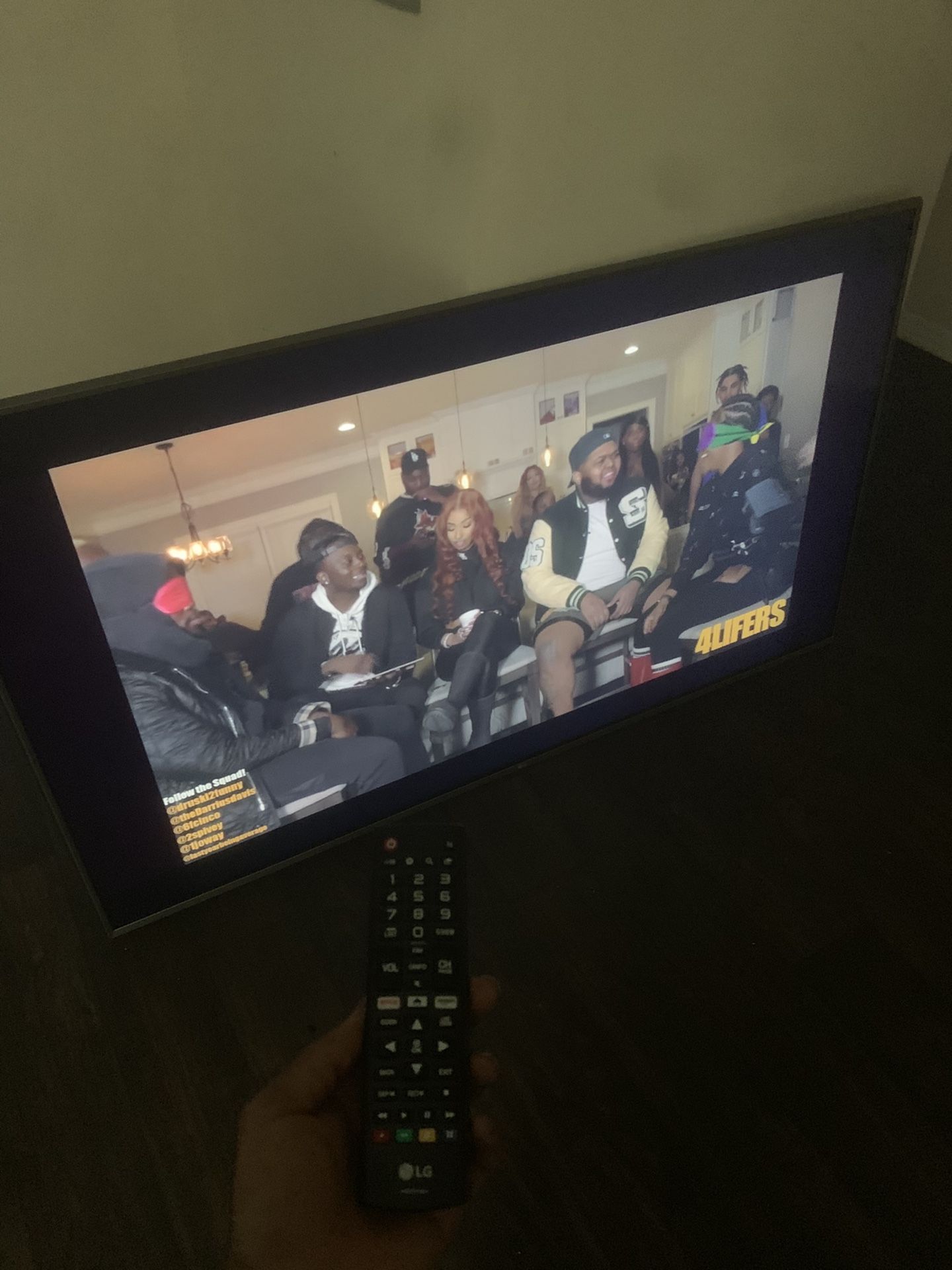 70 inch smart tv