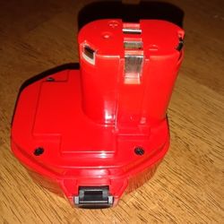 New Makita 14.4 Volt Replacement Battery