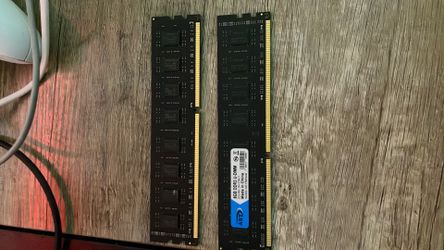 DDR3 RAM 8 Gig sticks 16 gigs, perfect for casual gaming or office work