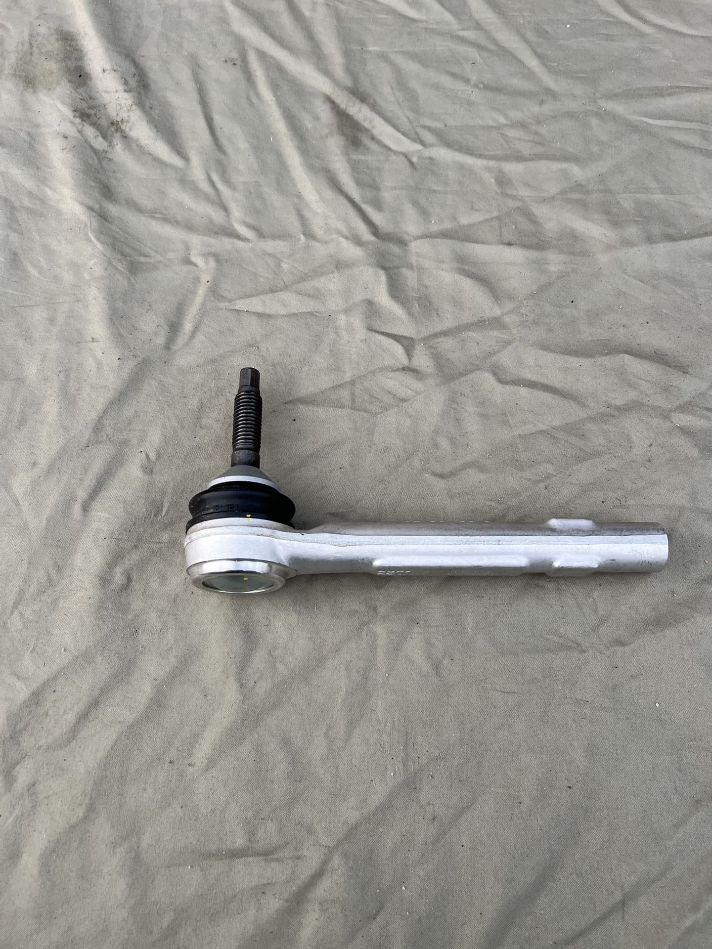 NEW OEM 2016 - 2025 TESLA MODEL X S TIE ROD BALL JOINT 1027841-00-B