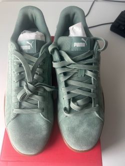 Women’s Puma Smash 3.0 Size 10.5