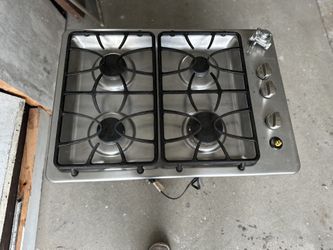 30 ‘ Countet Top Stove30’