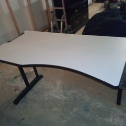Business Desks