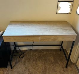 Oak Desk (w/ Charging Station & Drawers)