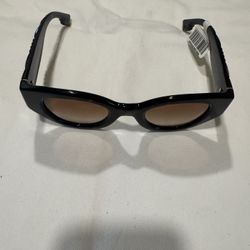 Burbery Meadow Glasses No Case No Box 