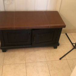Bathroom Bench And Storage 