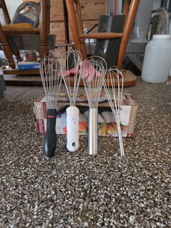 Multiple Size Wisks