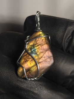Natural Labradorite/ Spectrolite Wire Wrap Pendant