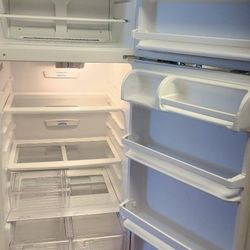 Whirlpool 18 Cub Ft Refrigerator 