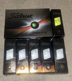Yellow Pro V1 Golf Balls