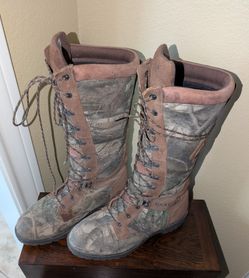 Men's Size 9EW Rocky Low Country Waterproof Camo Snake Boots Ex