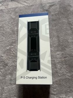 Charger for ps4 and ps5