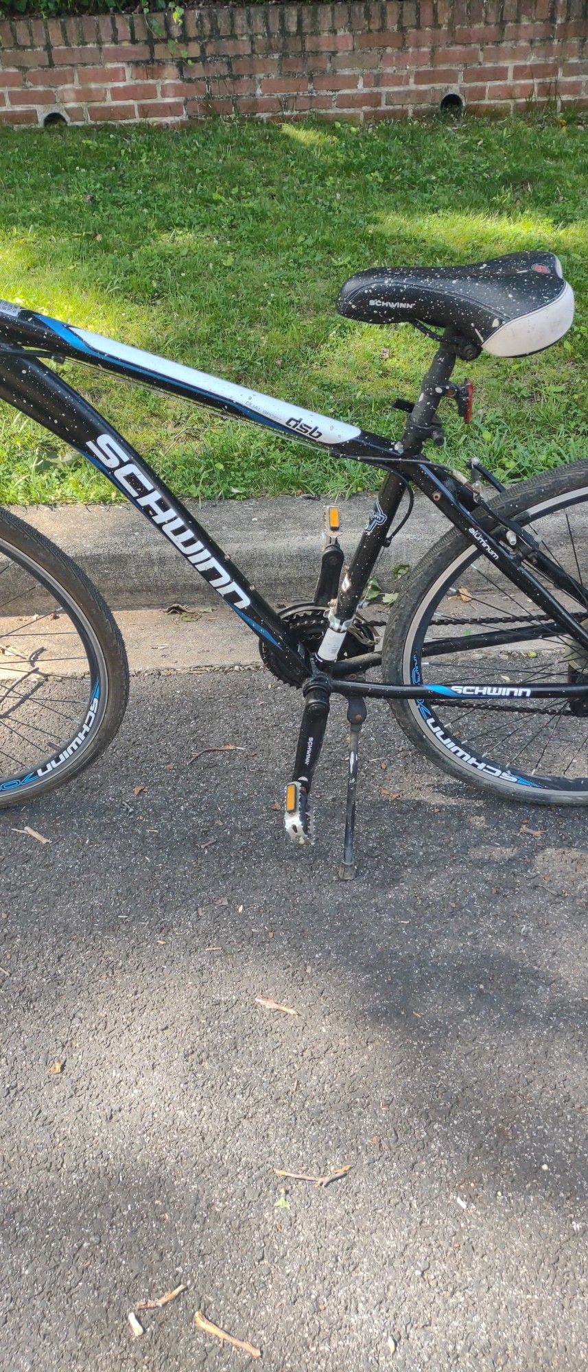 Schwinn 21 Speed Hybrid Size Medium