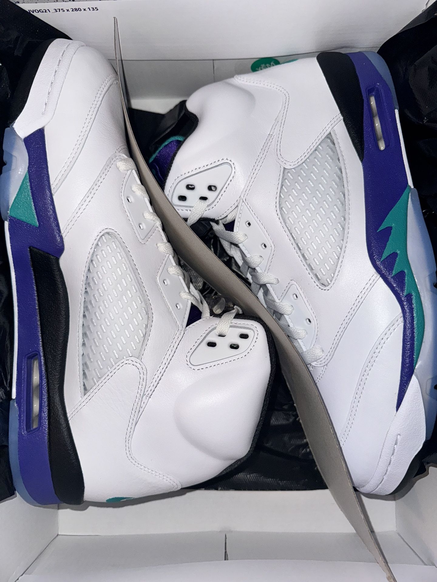 Jordan 5 Grape Size 11.5, 13