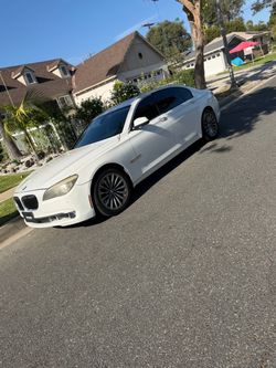 2011 BMW 740Li