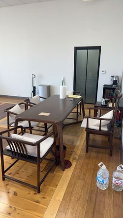 Like New Solid Wood Table & Chair Set – Showroom Display