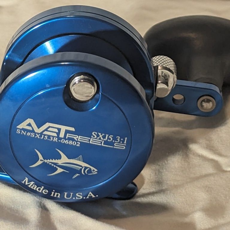 avet blue sx reel Classic 5.3 MC Reels reverse system Avet SX Series Reels -