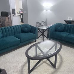 Sofa/Loveseat Set