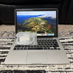High Spec MacBook Pro I7 16gb Ram 256gb SSD RETINA!!! With Charger 