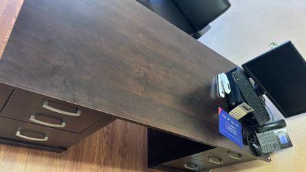 Desk