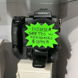 Fujifilm Gf 50S with accessories, excellent condition