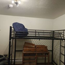 Loft Bed (Metal) 