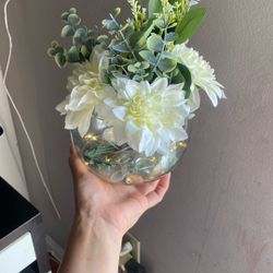 Sage Green And Ivory Center Pieces Centros De Mesa