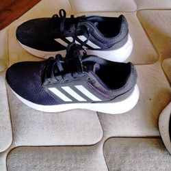 Brand New Adidas 8 And 1/2