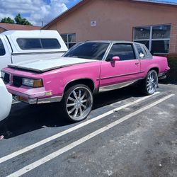 1984 Oldsmobile Cutlass Supreme