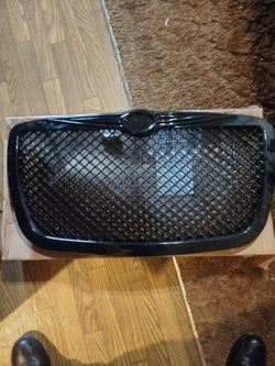 Front Grill For Chrisler (contact info removed)