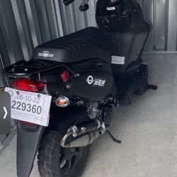 2022 Genuine Roughhouse 