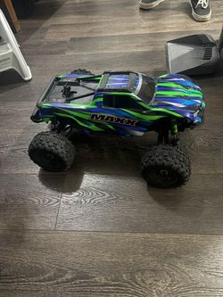 Traxxas Maxx RC Monster Truck