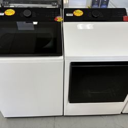 Large‼️5.5 cu.ft Washer and 7.4 cu.ft Electric Dryer 