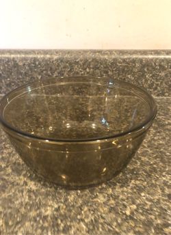 Anchor hocking amber mixing or fruit bowl 1.5 qt