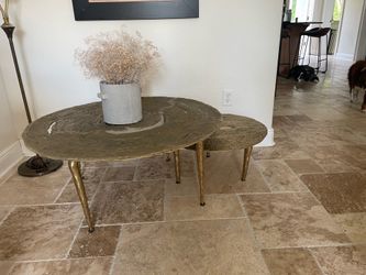 Pamuk Coffee Table