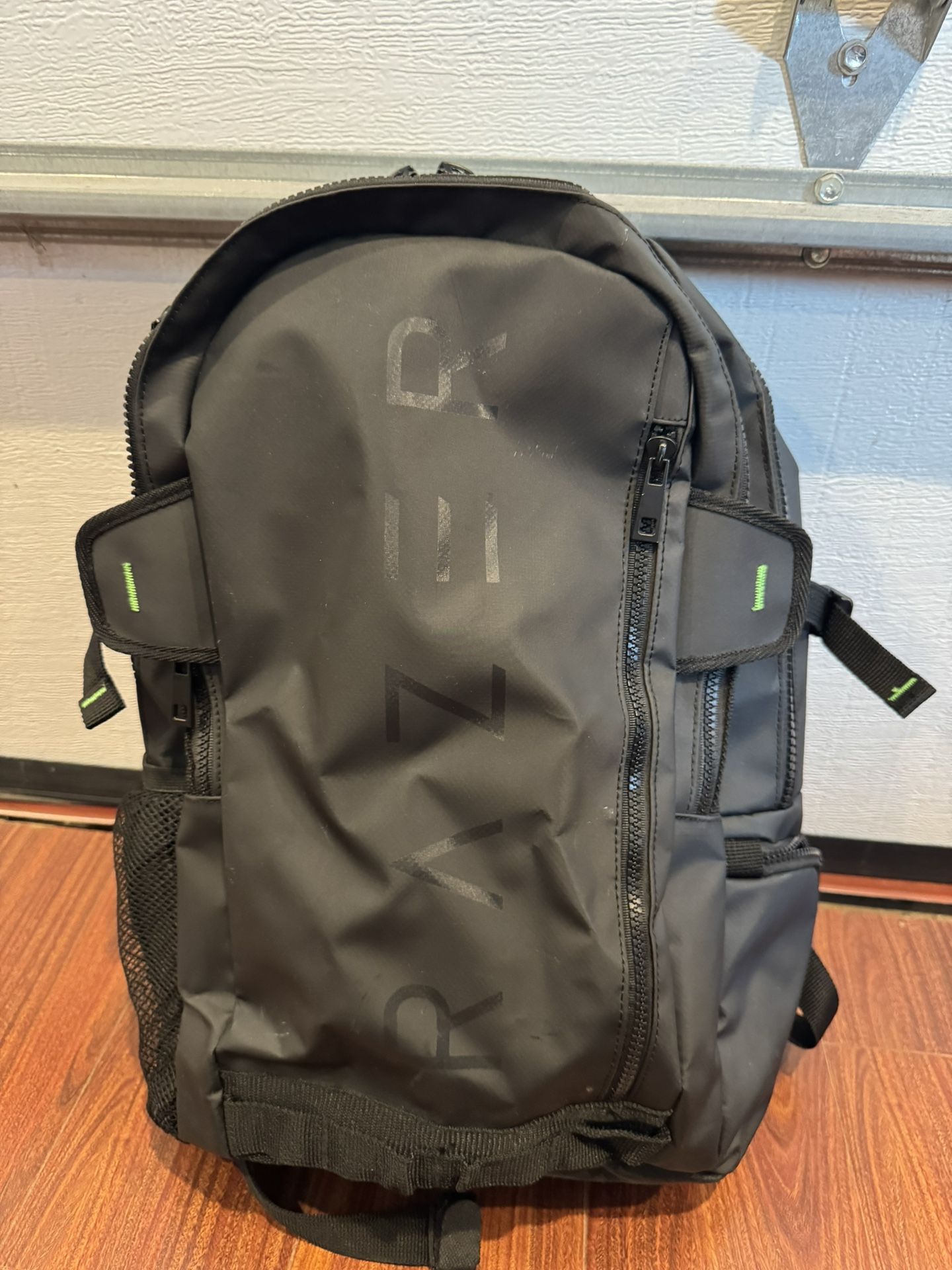 Razer Rogue 15.6” Travel Backpack V2