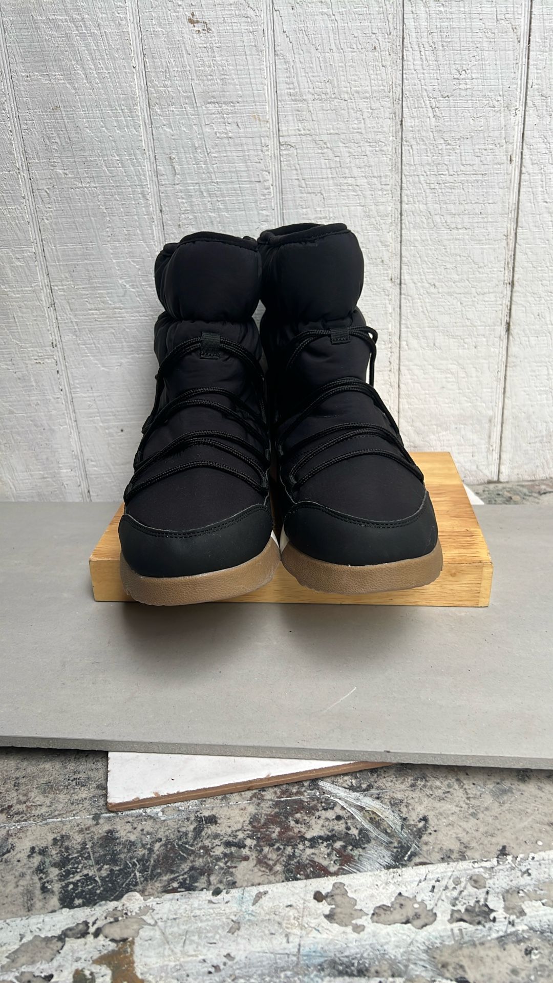 I’ll In. Motion. Boots. Of Snow. Warm Warmer. Waterproof.