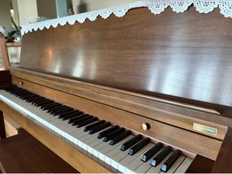 Baldwin & Sons Piano Upright